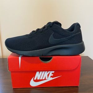 Nike 818381-001 Tanjun black GS